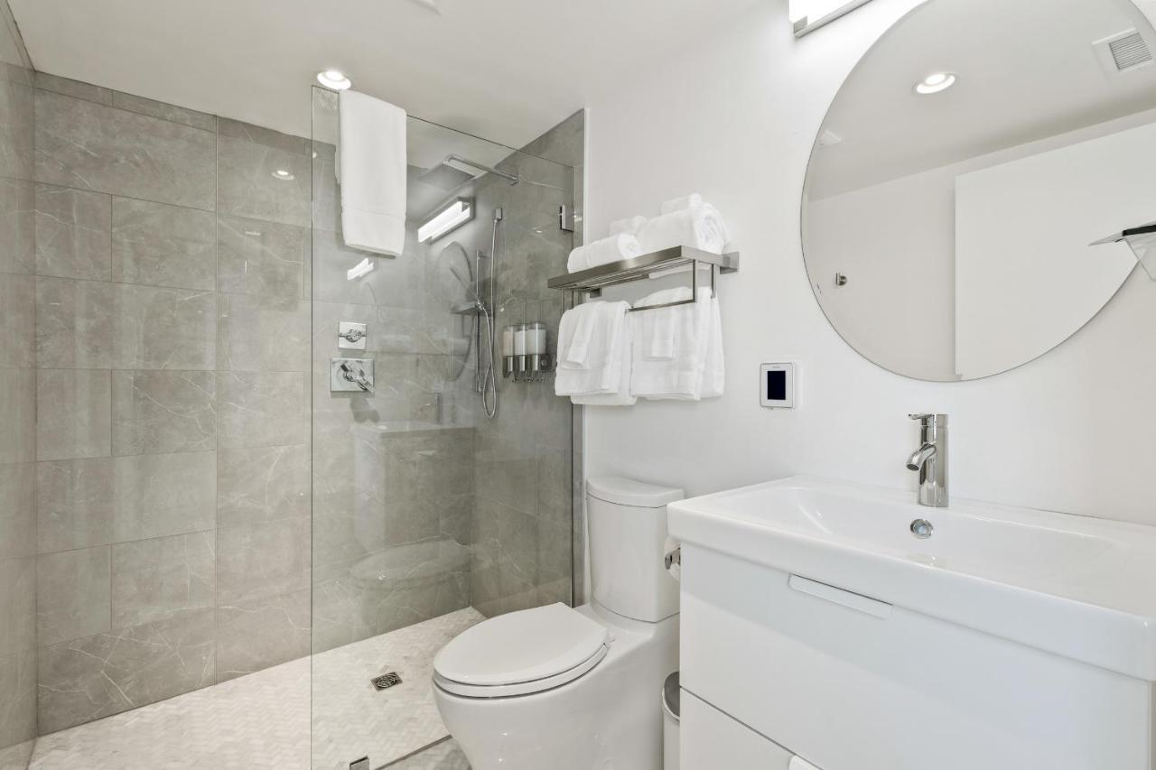 Boutique Room Steps From Downtown Mall Rose Jean - Room 4 ชาร์ลอตต์สวิลล์ ภายนอก รูปภาพ
